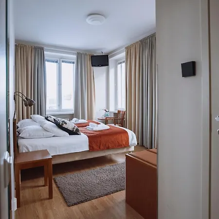 Helmi 酒店 图尔库