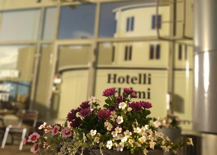 Helmi Hotel